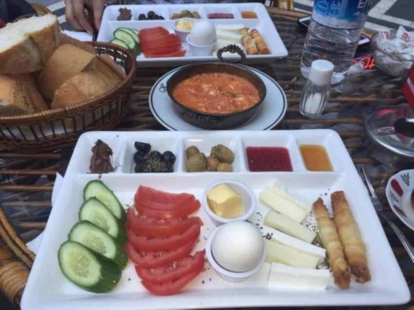 Kadıköy'deki Kahvaltıcılar Kervan Cafe