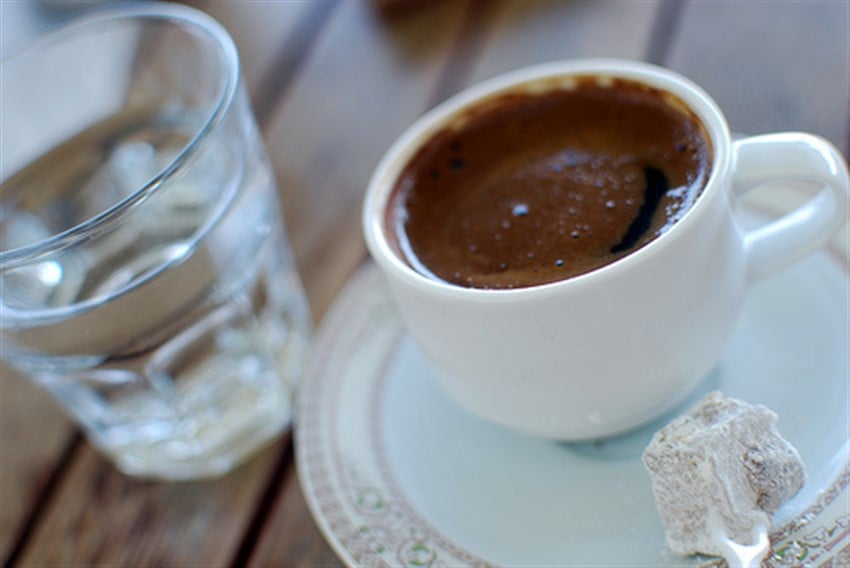 Türk Kahvesi ve Su
