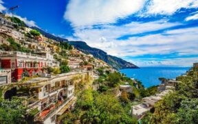 Avrupa'nın En Çok Instagramlanan Plajları Positano Plajı