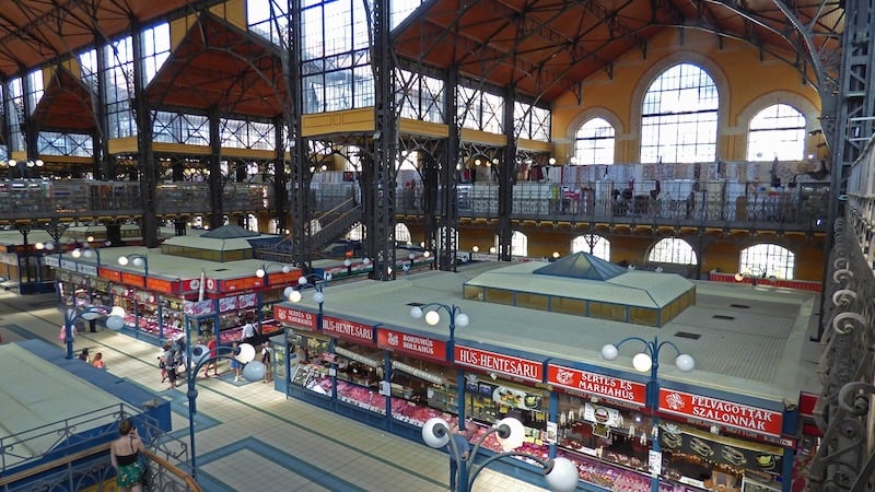 Budapeşte Büyük Market (Central Market Hall)
