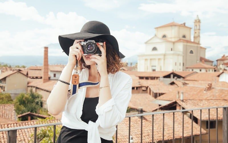Tek Başına Seyahat Fotoğraf Çekmek